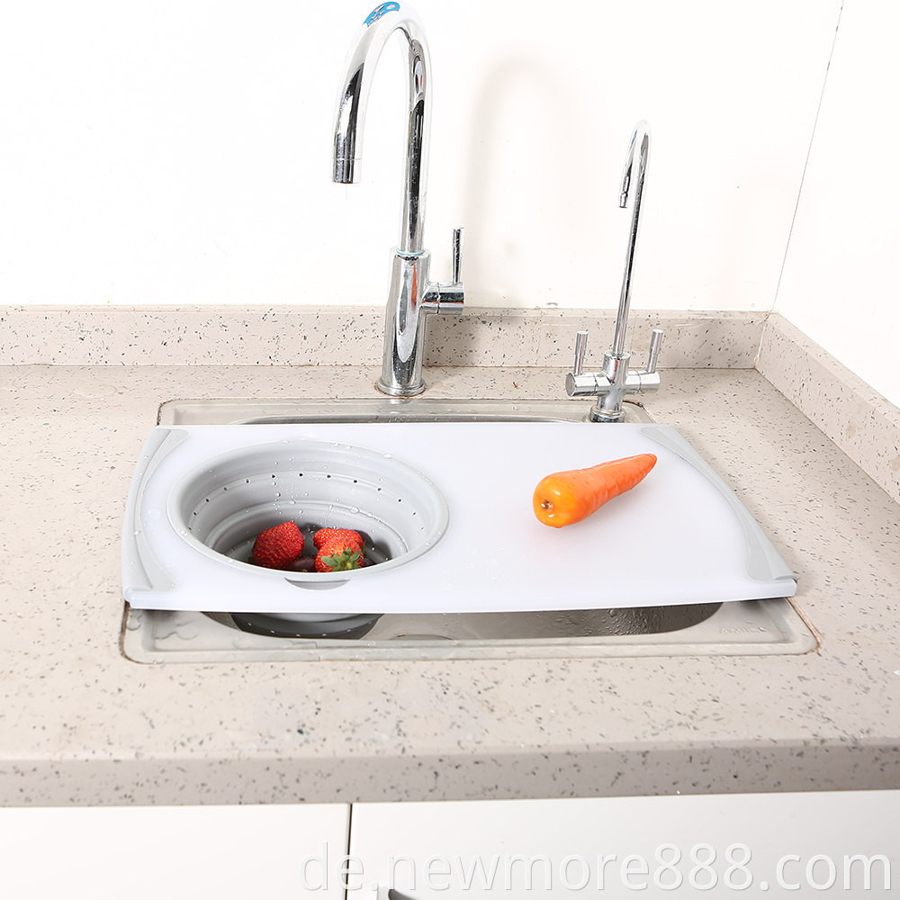 Plastic Cutting Board with Folding Sink